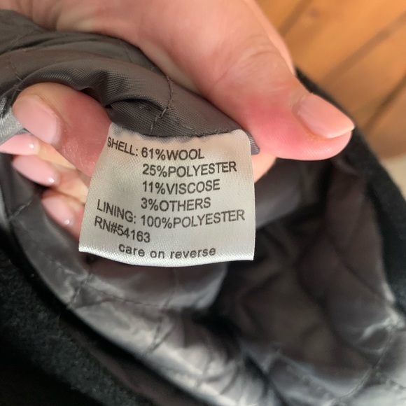 Perfect condition mens Calvin Klein coat - Picture 7 of 7